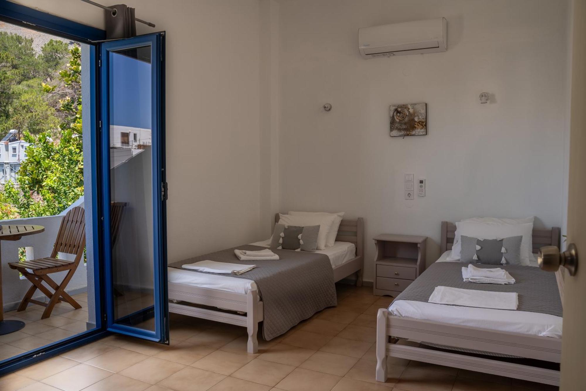 Giannis Rooms Агия Румели Екстериор снимка